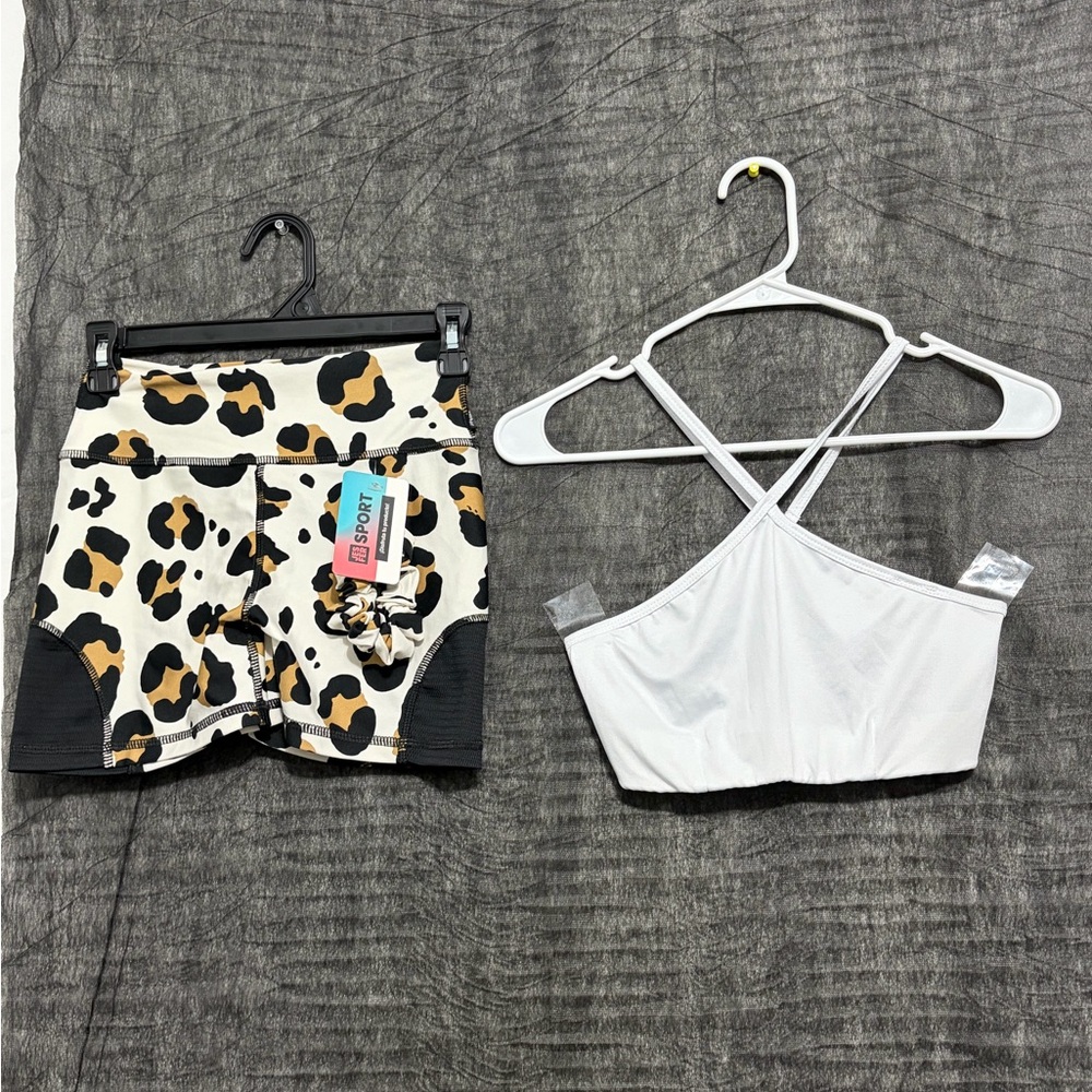 JESFER Activewear Set Women’s Size S Leopard Shorts & Sports Bra NWT(A230)&✨
